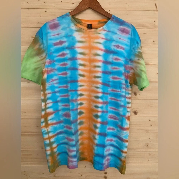 Gildan Tops - Gildan Softstyle Tie-Dye T-Shirt Blue Green Orange Unisex Size Medium & Large